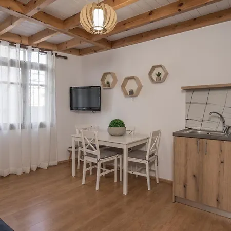 Mariviky Design * ハニア